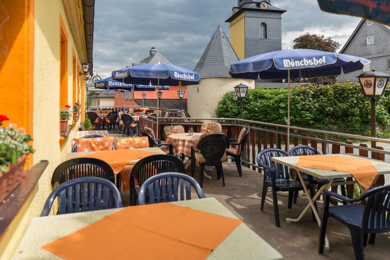 Отель Gasthof Zum Goldenen Hirschen Geroldsgrun Экстерьер фото
